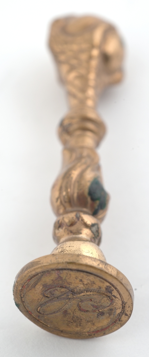 Gjenstander fra Christian Sindings arbeidsværelse. Gjenstandene ble gitt til museet etter Sindings død, på initiativ av minister Guldbrand Lunde.