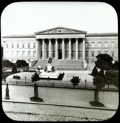 Dias: Ungarn: Nationalmusæet, Budapest