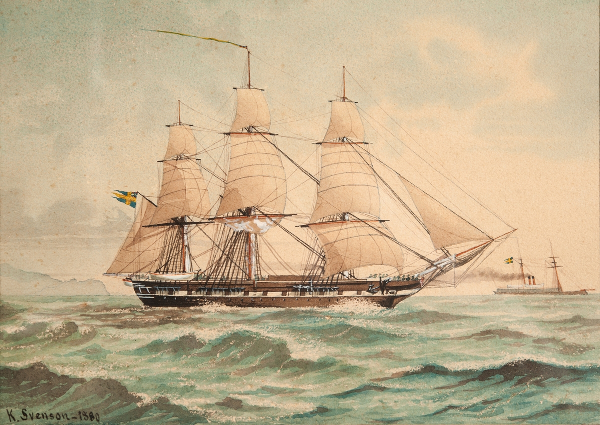 Fregatten NORRKÖPING, byggd 1858. Sedd mot styrbordsidan. Storseglet på väg att slås ut.
Från bomnocken blåser svenska flaggan med unionsmärket. På stortoppen blåser en blå-gul vimpel.
I bakgrunden till höger ett ångfartyg.