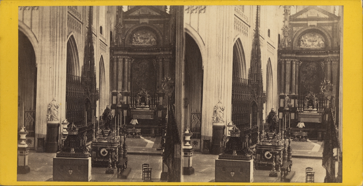 Stereobild innifrån kyrkan L'Eglise de N- Dame Le Coeur. Anvers.