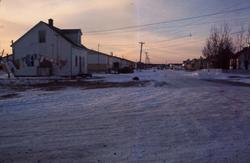 Mannskapet besøker inuitt-landsby på Newfoundland