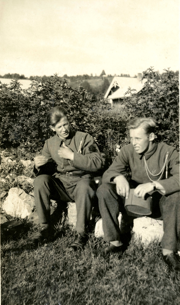 Birger Ruud and Øivin Alstad in conversation