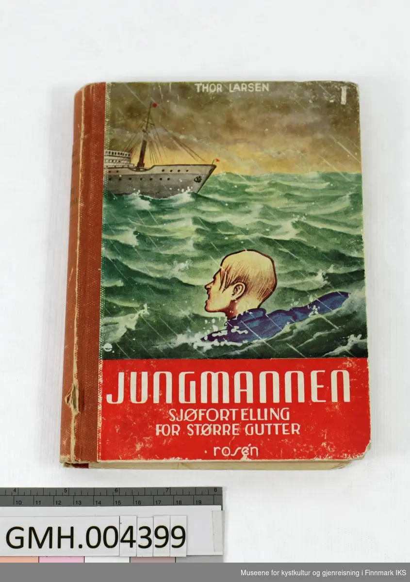 Bok: Thor Larsen. Jungmannen Sjøfortellinger for større gutter. Rosén, Oslo, 1945.