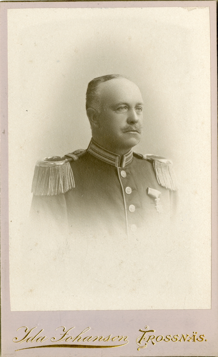 Porträtt av Stellan Christer Hampus Magnus Mörner, kapten vid Västgöta regemente I 6.