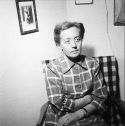 Vardens arkiv. "Misjonær frk. Klausen"  17.03.1954