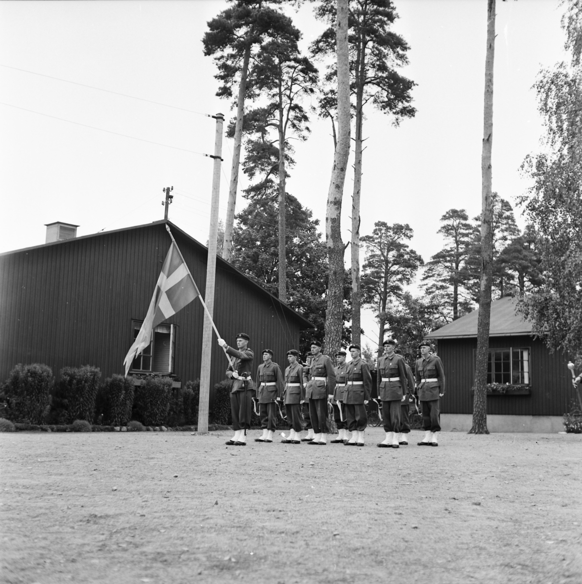 Fallskärmsjägarskolan i Karlsborg 1958. Örnparaden.