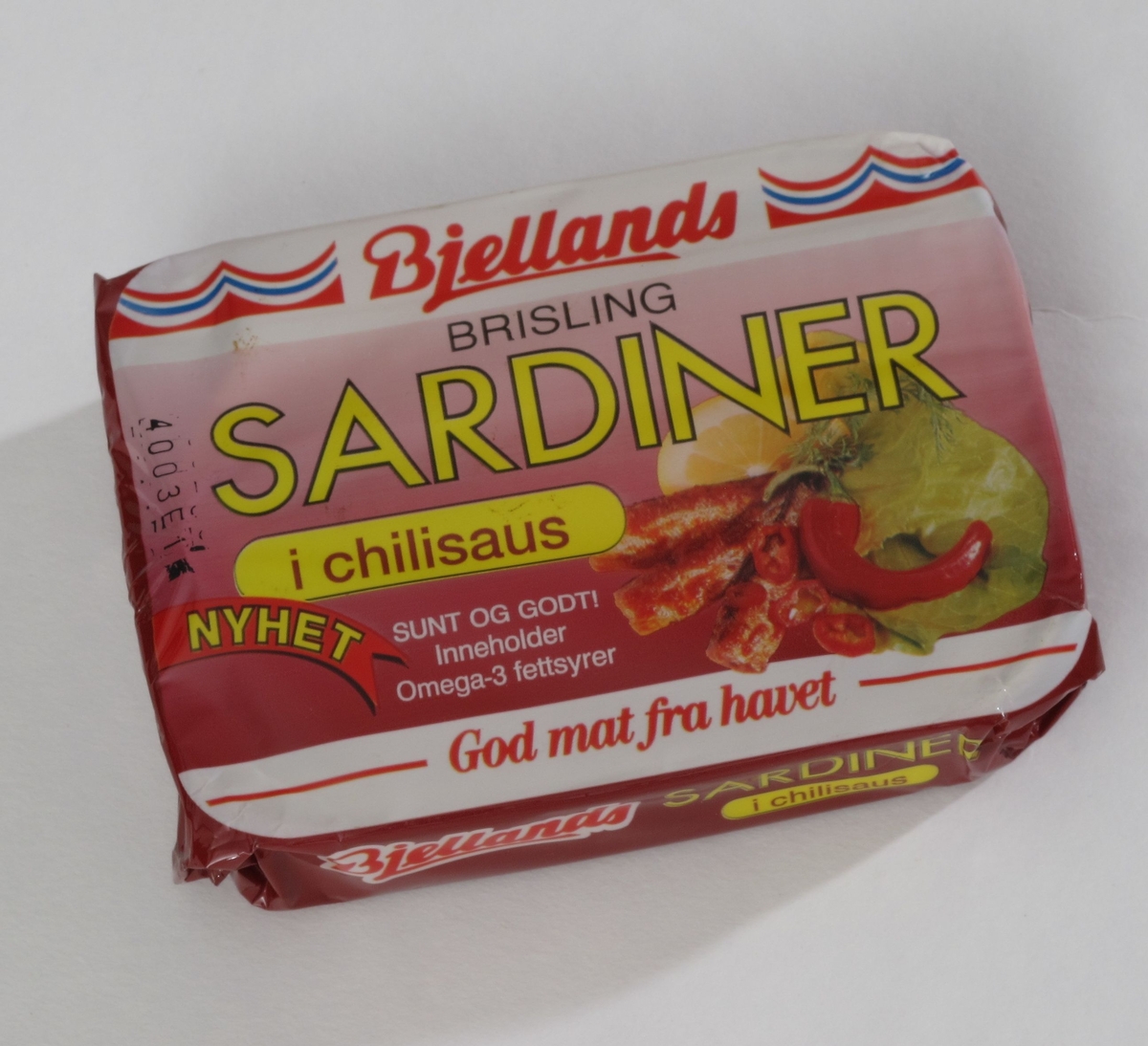 Sardiner med chilifrukt, salat