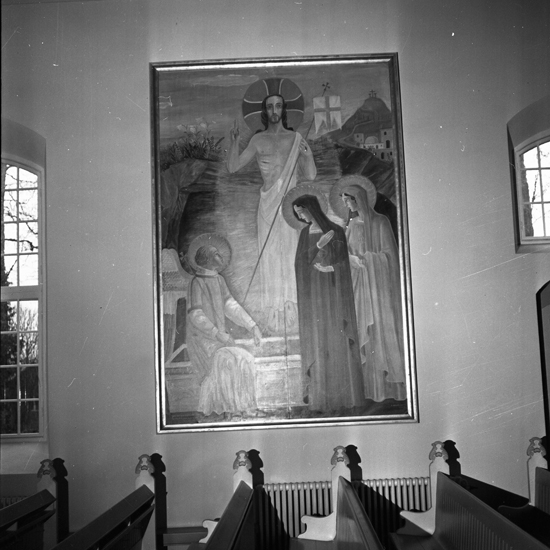 Vislanda kyrka. 1970. 
Altartavla av Erik Abrahamson, flyttad till södra väggen 1963.