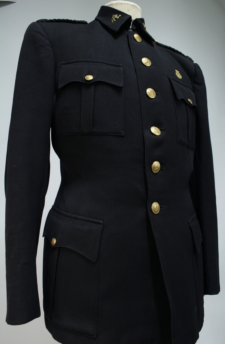 Politiuniform M/1946 - Justismuseet / DigitaltMuseum