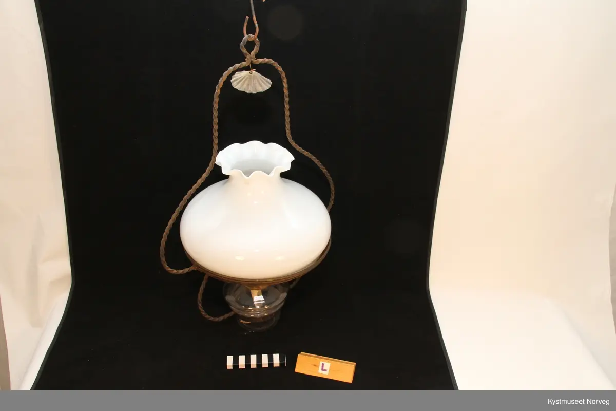 Parafinlampe med holder