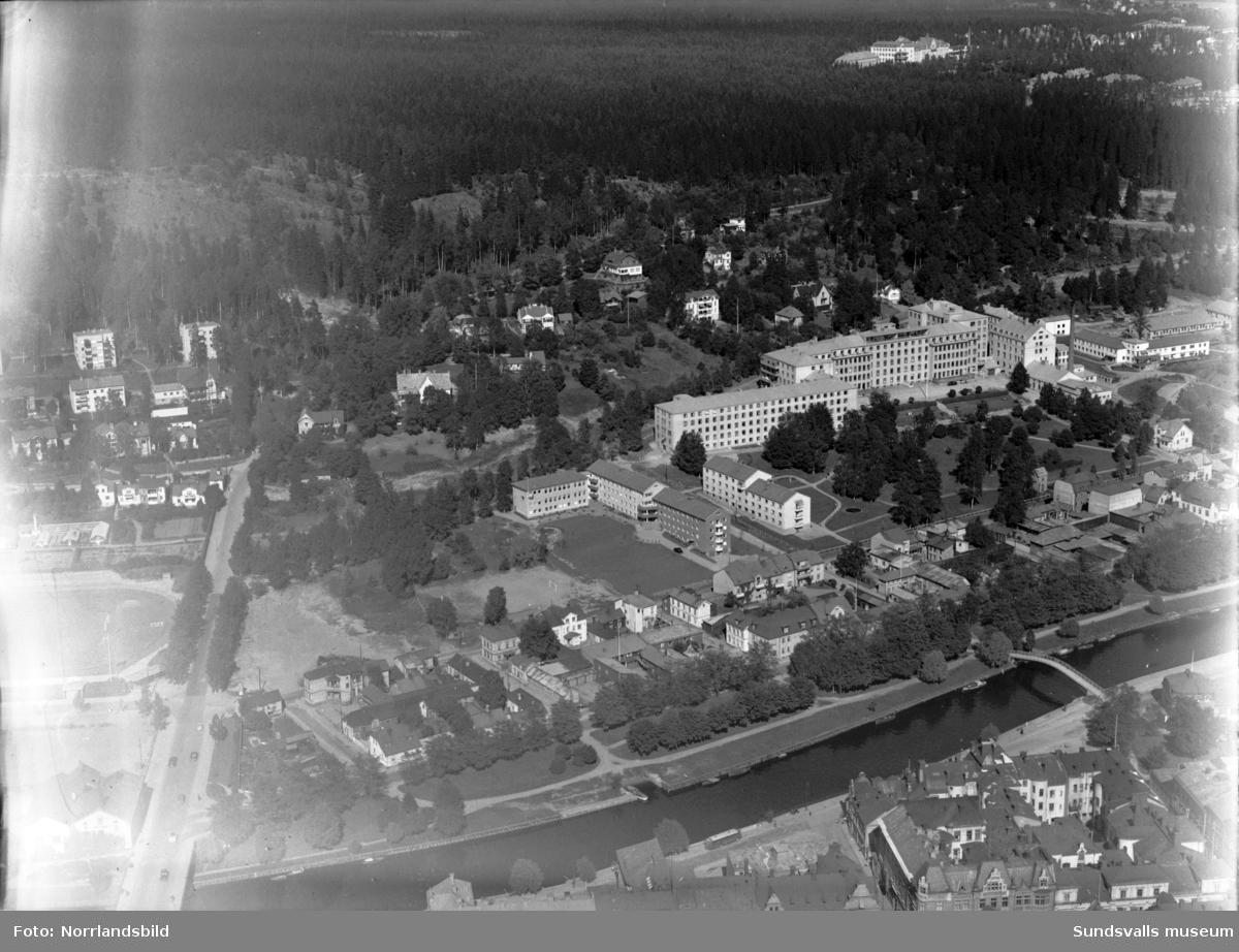 Flygfoton över Norrmalm och sjukhuset.