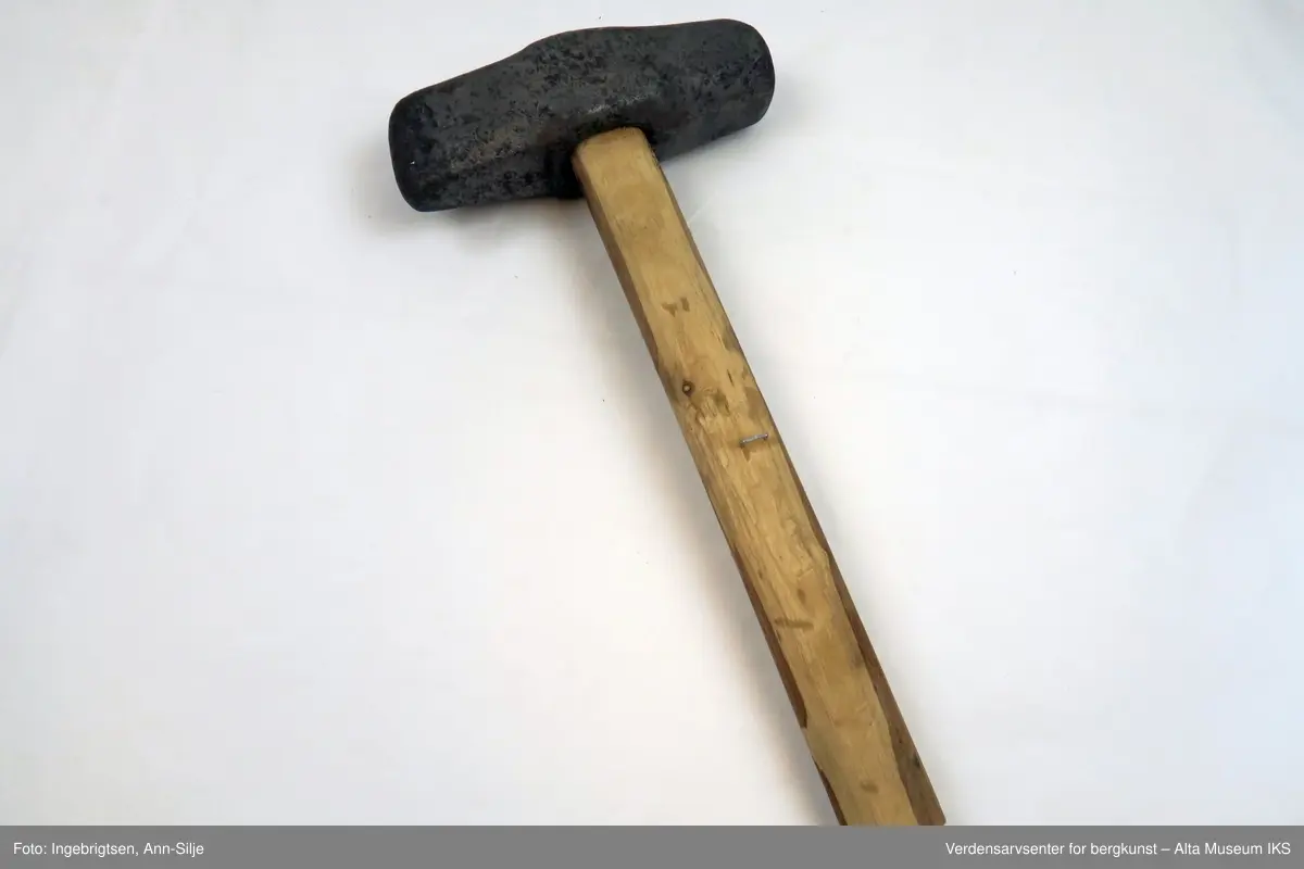 Slegge - Verdensarvsenter for bergkunst – Alta Museum IKS / DigitaltMuseum