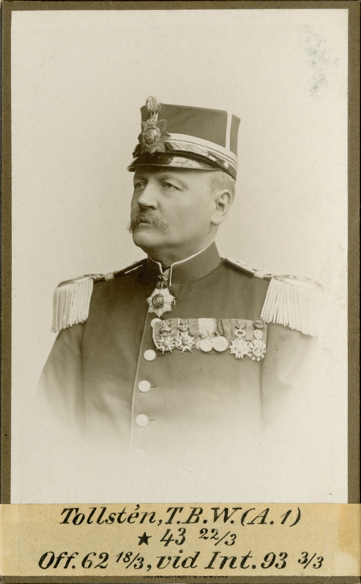 Porträtt av Thor Birger Waldemar Tollstén, kapten vid Svea artilleriregemente A 1.