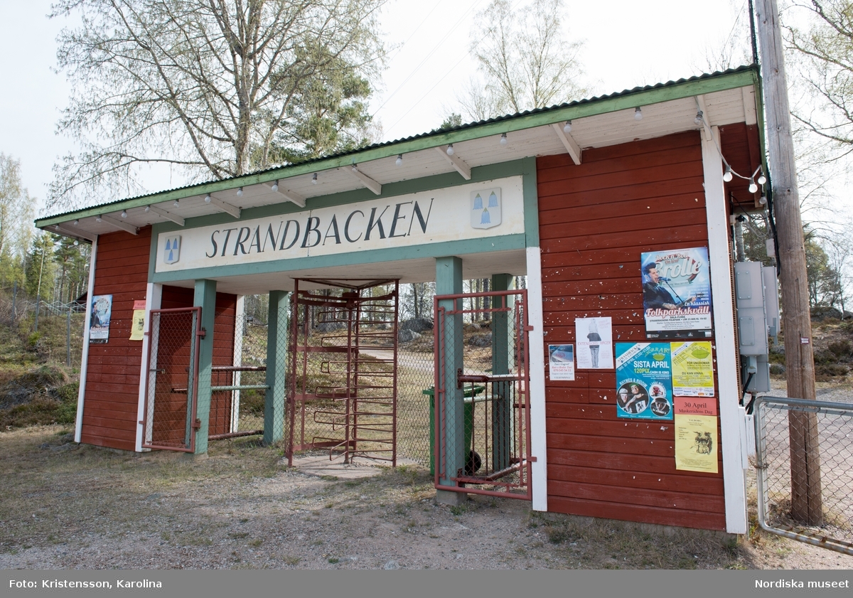 Valborre i Dala-Floda, dokumentation D494, tillsammans med Anna-Karin Jobs-Arnberg. Standbackens folkpark