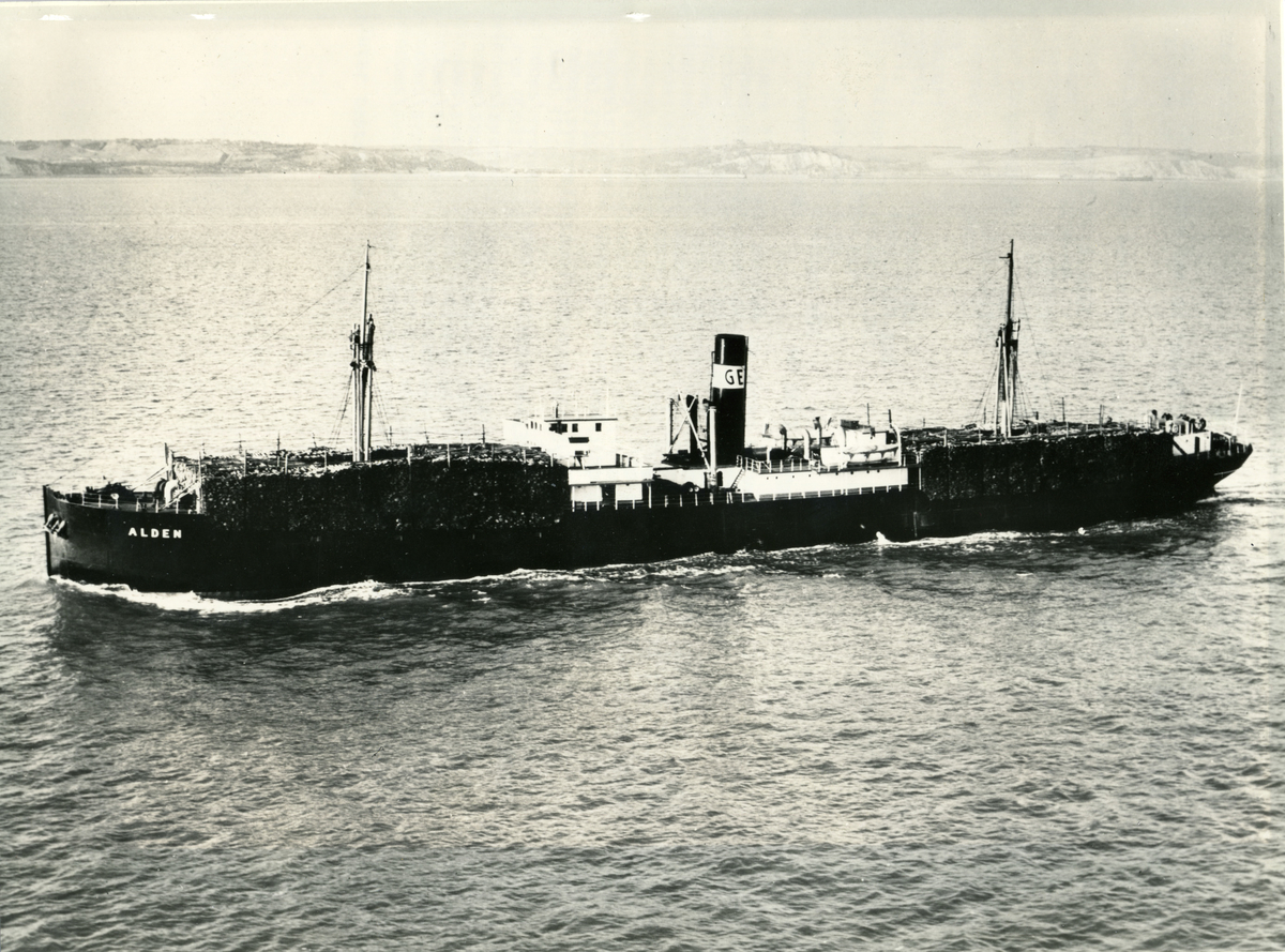 Lastfartyget ss Alden ägdes av Firma Gustaf Erikson 1943 - 1948
