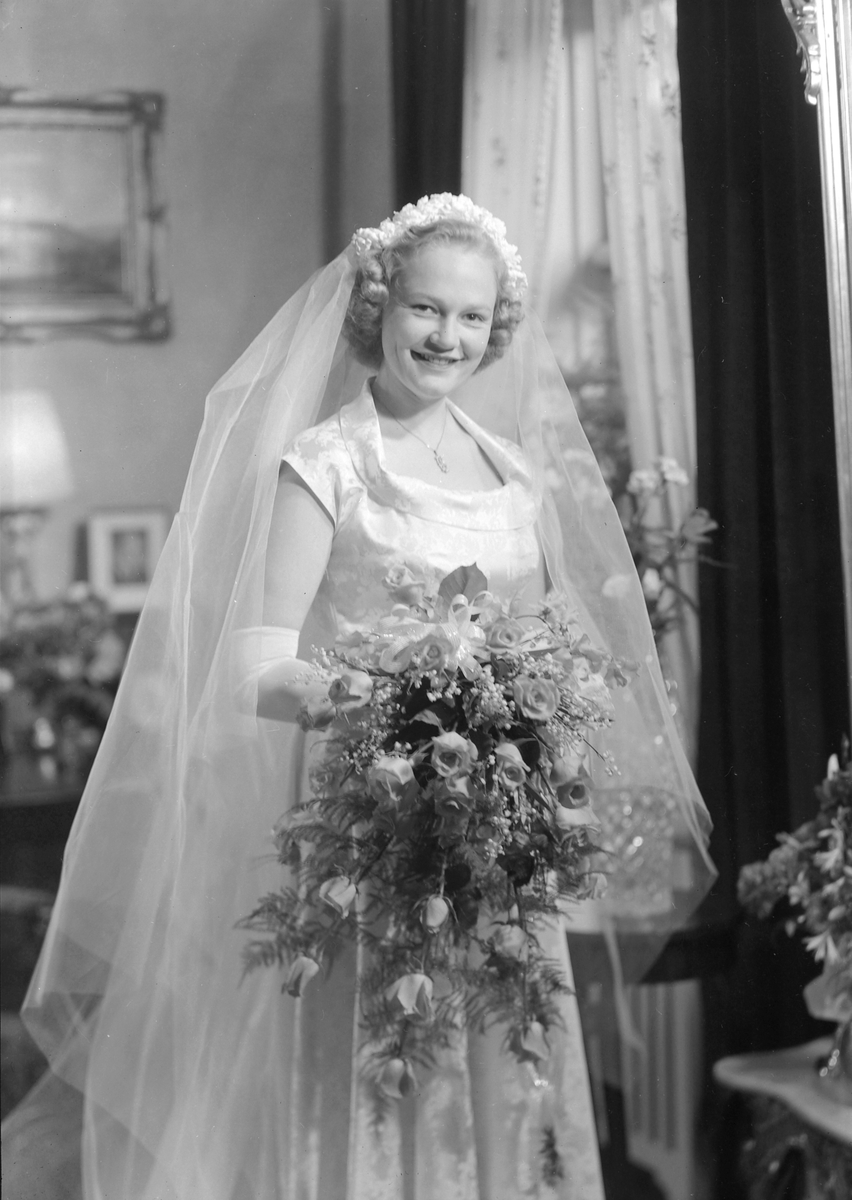 Solveig Schjetne Høy som brud