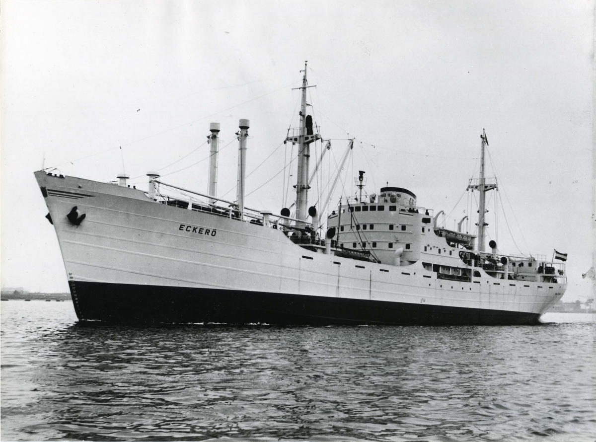 Lastfartyget ms Eckerö ägt av Firma Gustaf Erikson 1953 - 1977