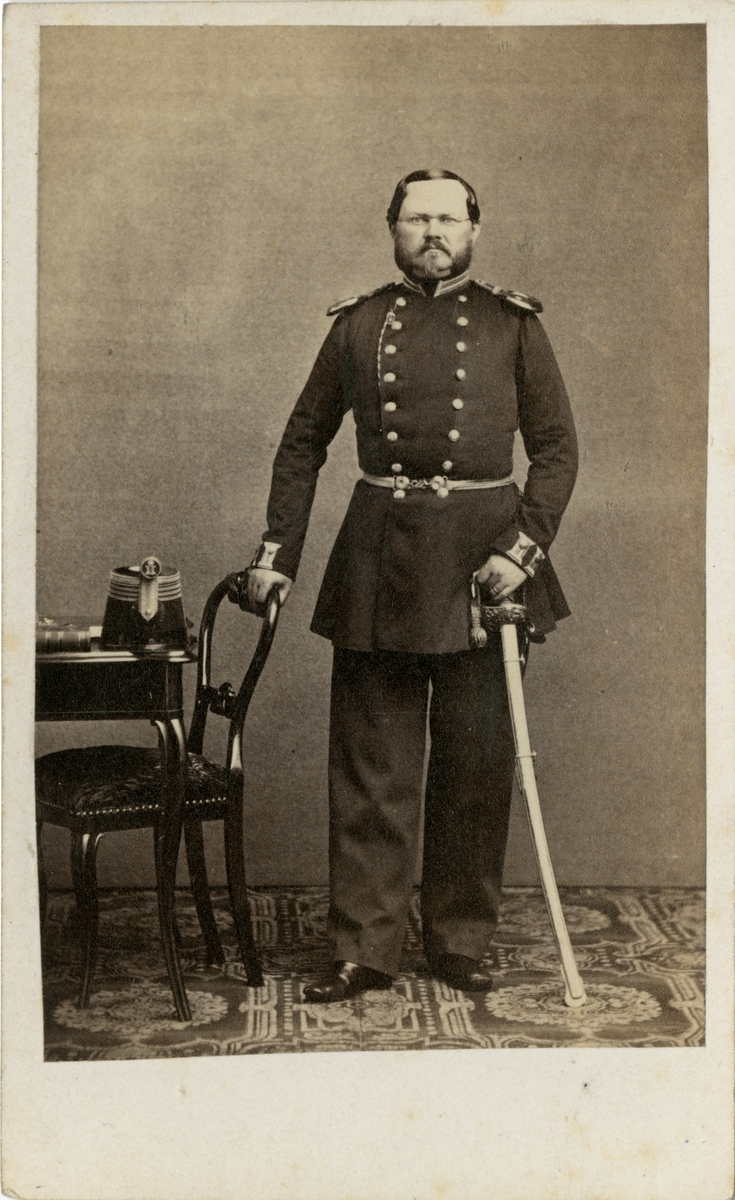 Porträtt av Carl Emil Ferdinand Åberg, officer vid Upplands regemente I 8.