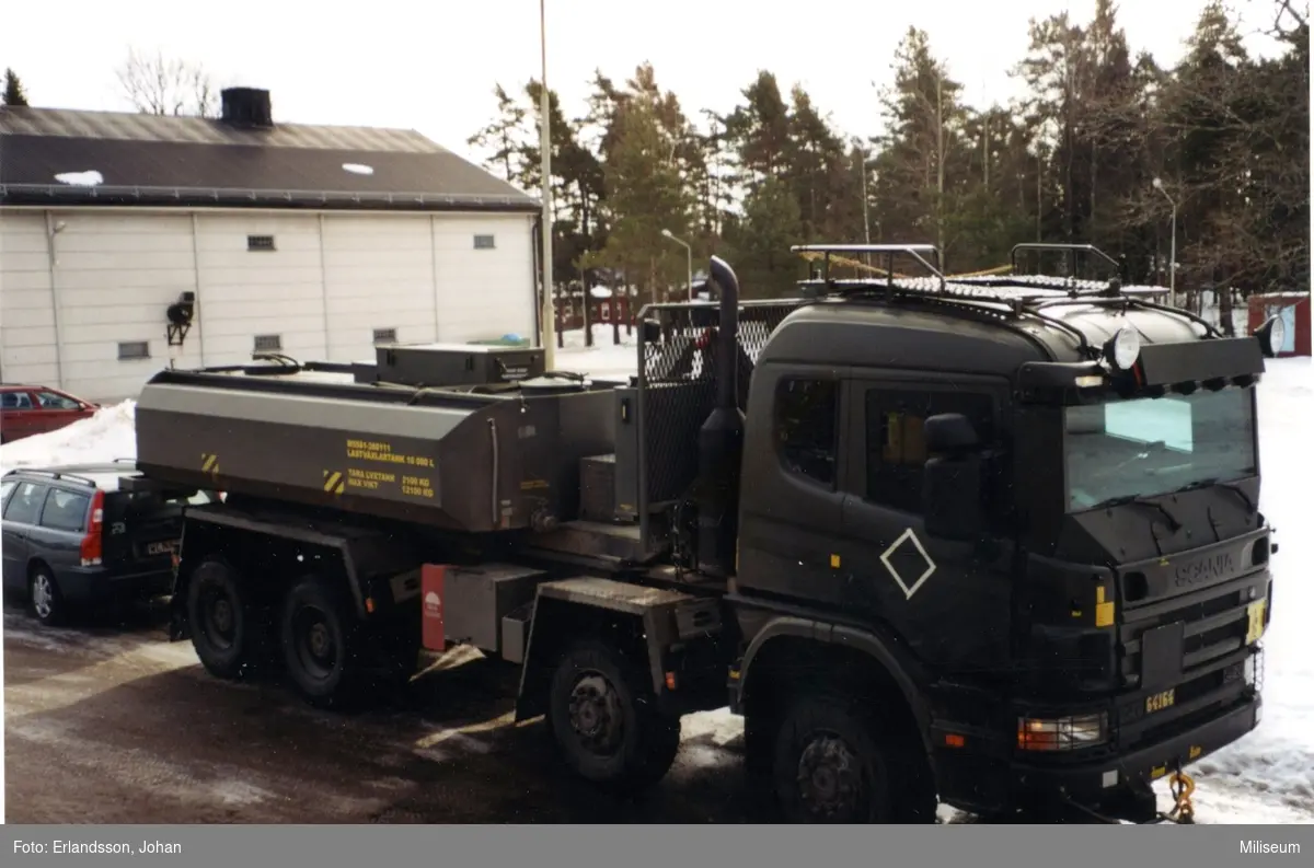 Flakväxlarlastbil, Scania. Västra lägret i Skillingaryd.