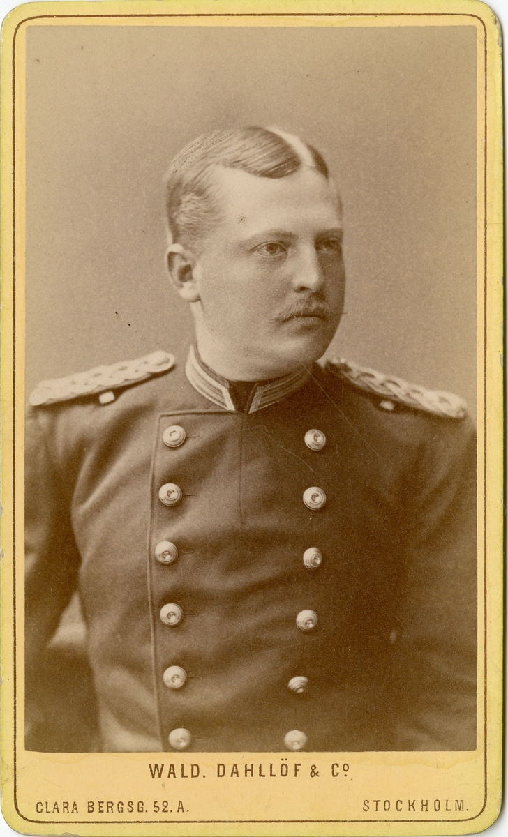 Porträtt av Gustaf Cavalli, officer vid Kronobergs regemente I 11.