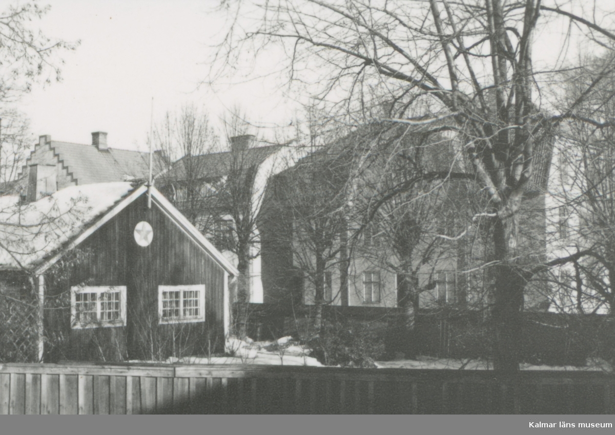 Byggnader vid Fabriksgatan i Nybro.