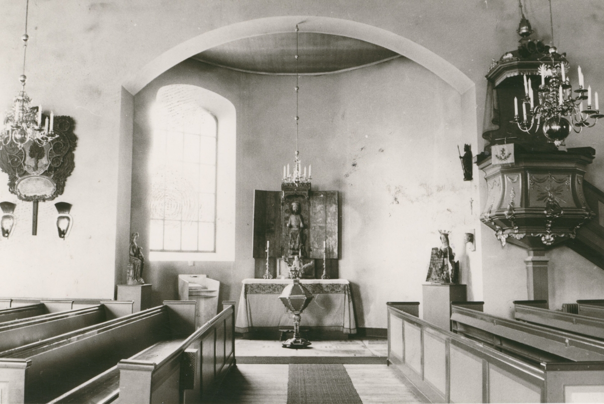 Norra absiden i Misterhults kyrka.