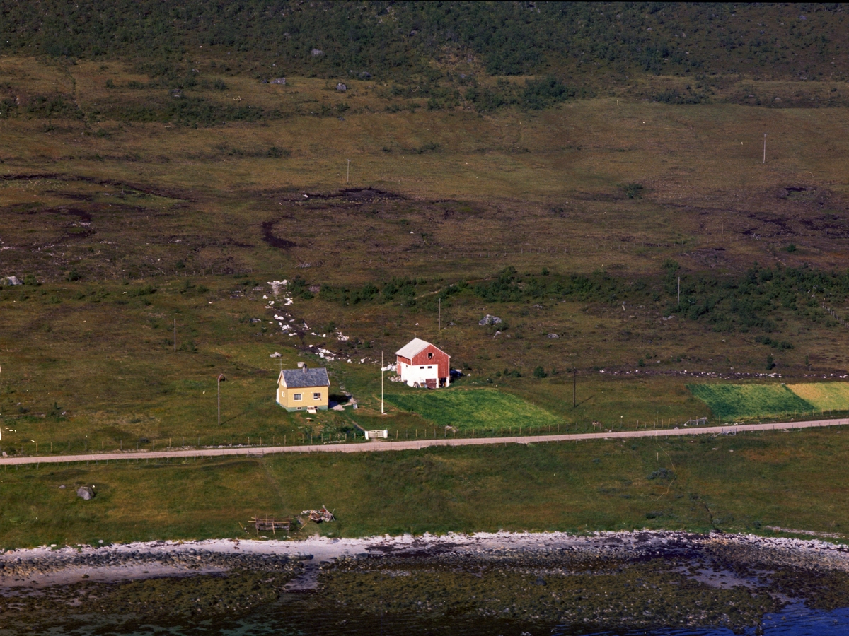 Flyfoto fra Søreng i Godfjord.