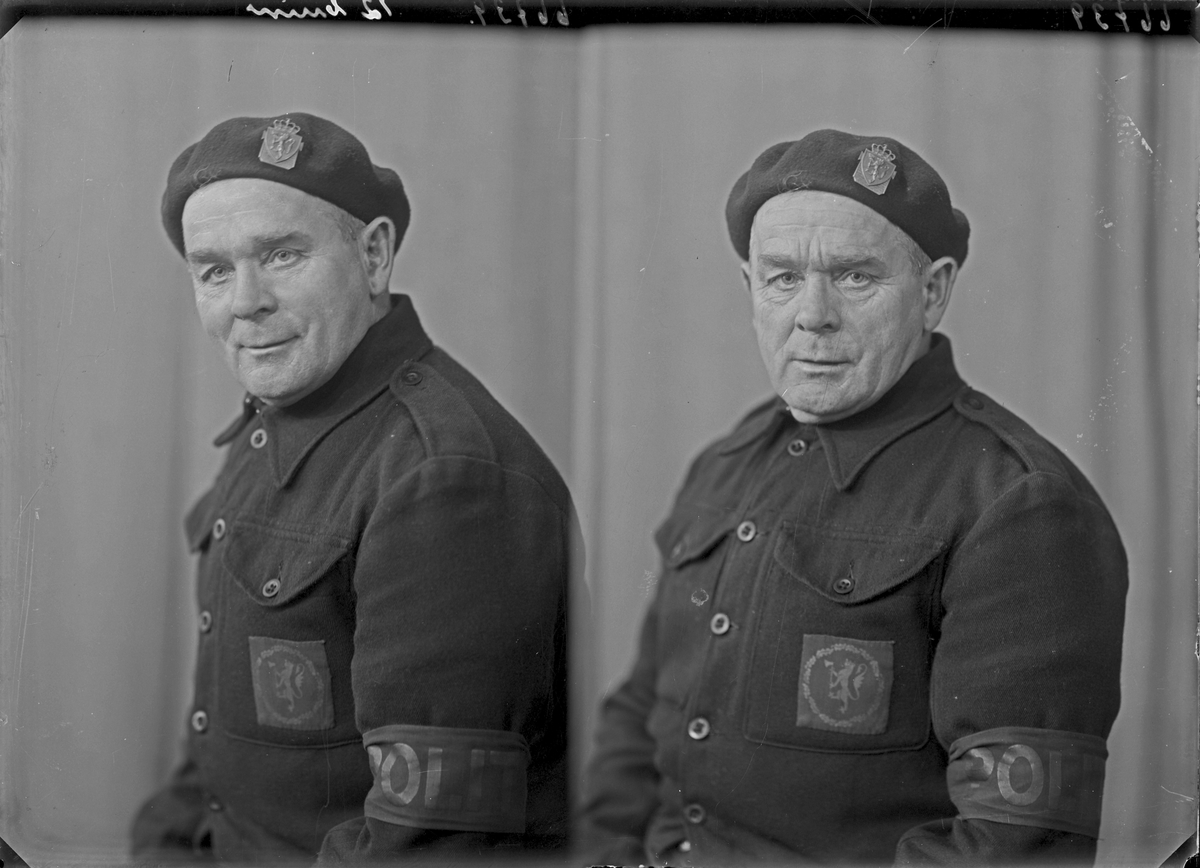 Portrett. Mann i toll-uniform. Bestilt av Th. Mikkelsen.