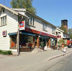 Fasader av  Romerike fotoforretninger og Torleiv Imbsen skob