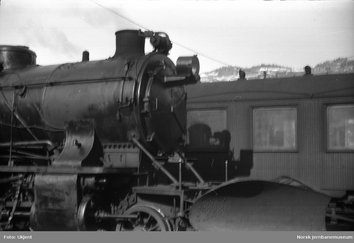 Damplokomotiv type 39a nr. 168 - frontparti