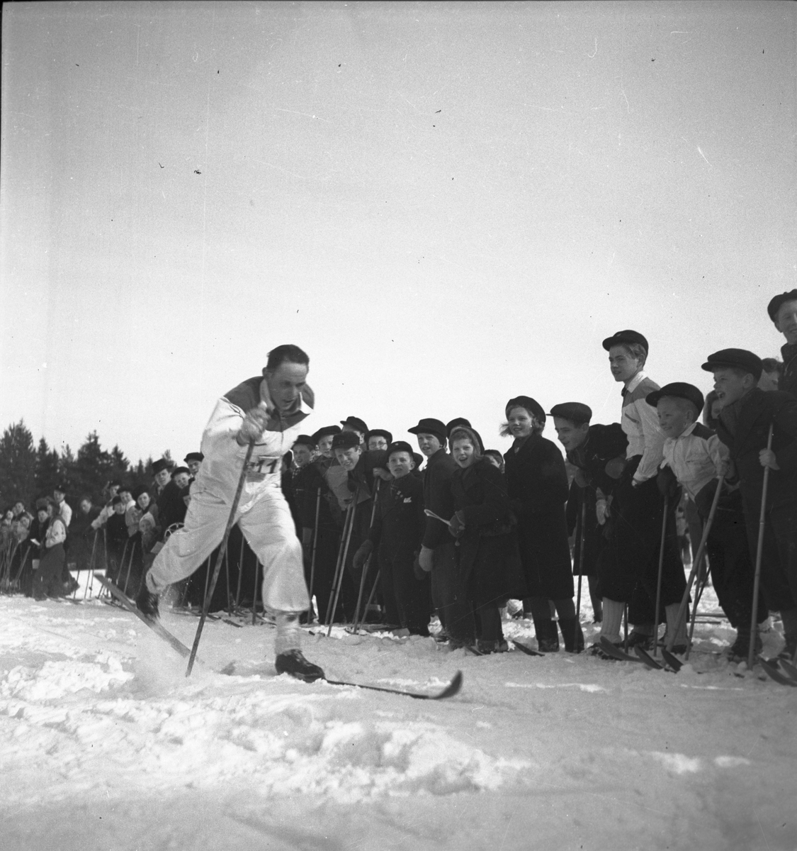 Gefle mästerskapen på skidor i

Strömsbro 1942.