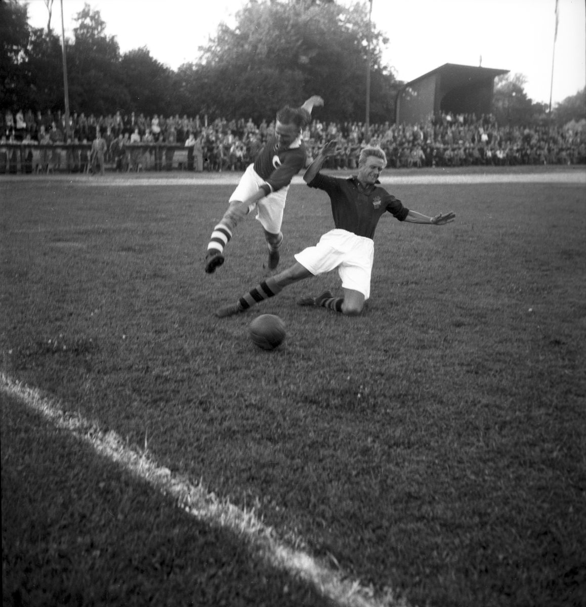 Gästrikland - AIK i fotboll. 1946