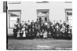 Skolebilde, Halsan Skole 1908.