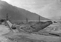 I anleggsperioden under bygginga av Jernbanekaia. 
Stilas, 