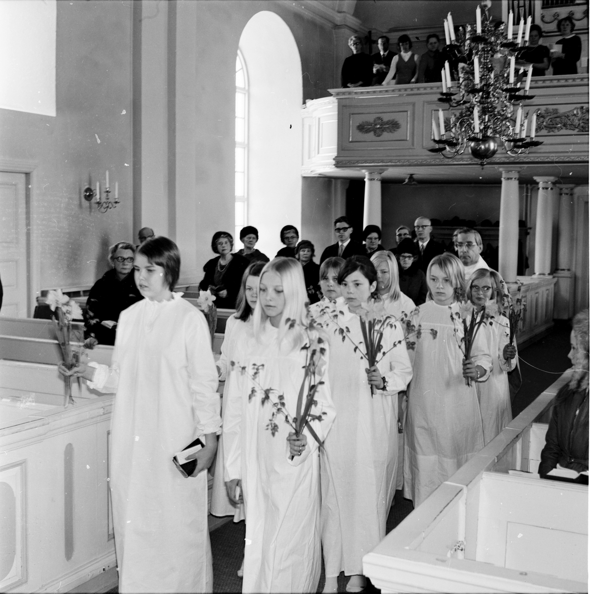 Undersvik,
Påsken 1970 i kyrkan,
April 1970