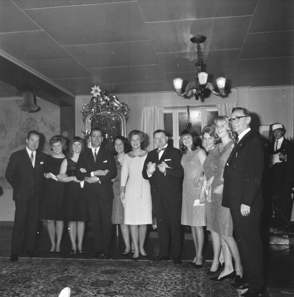 Lionklubben,
Julfest på Rehngården,
Luciorna presenteras,
6 Dec 1965