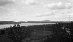 Utsikt over Einavatnet, bildet trolig tatt fra tårnet i Eina