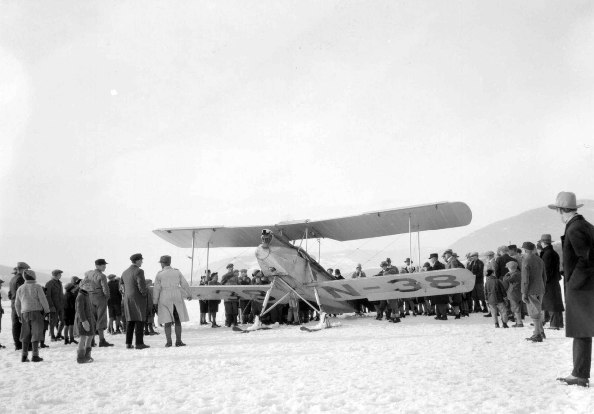 Fly på Mjøsisen. Avro Avian N-38