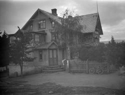 Harpefoss Hotell og Wadahl Landhandleri, Harpefoss.