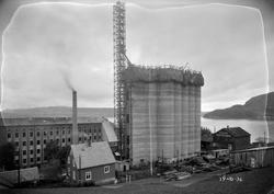 I. C. Piene & Søn i Buvika. Bygging av kornsilo