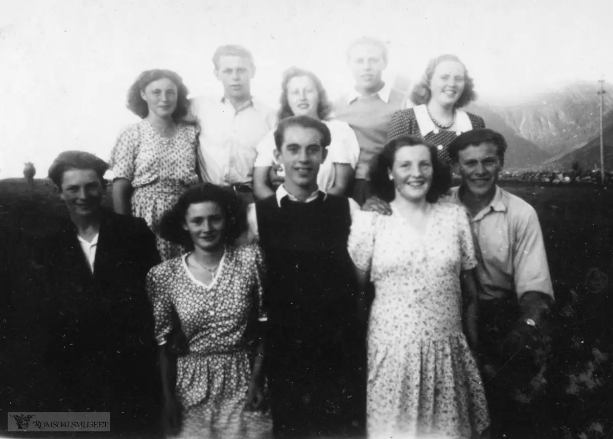 Samling av ungdommer i Myrå i Ugelvik