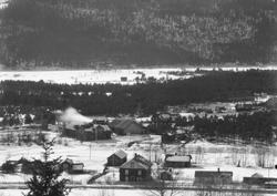 Ringebu. Vålebru. Parti fra Skytterhaugen mot dyrlegen og me