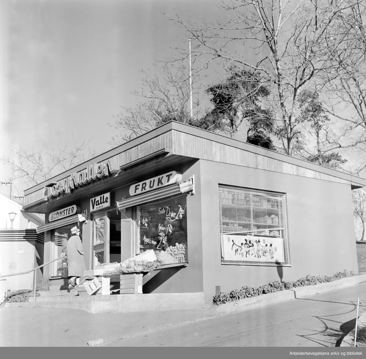 Valle Blomster og Frukt. November 1962