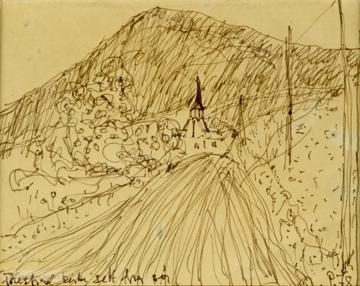 Tre motiver i en ramme. Øverst: En låve med en skogkledd ås og et fjell bak. Midten: Et gårdstun med et bolighus og flere små bygning, flaggstang. En skogkledd ås bak. Nederst: En vei med en krike i enden, skog og et fjell i bakgrunnen.