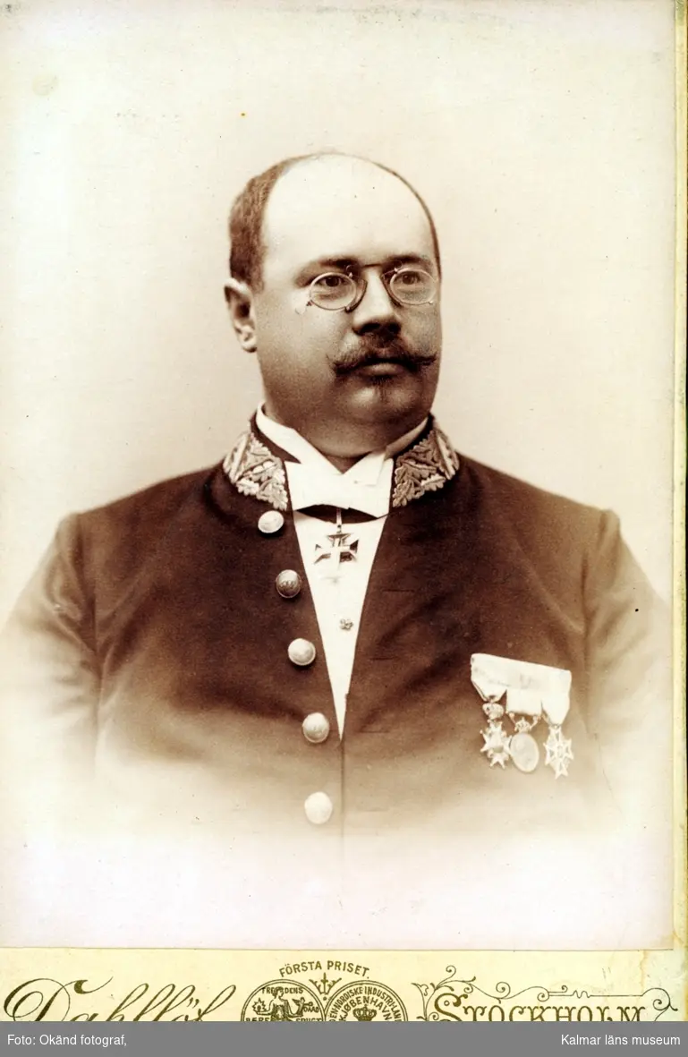 Frithiof Cronhamn, (1856-1897). Hovkamrer med mera. Son till Jöns (Johan) Peter Cronhamn och Mathilda Cronhamn.