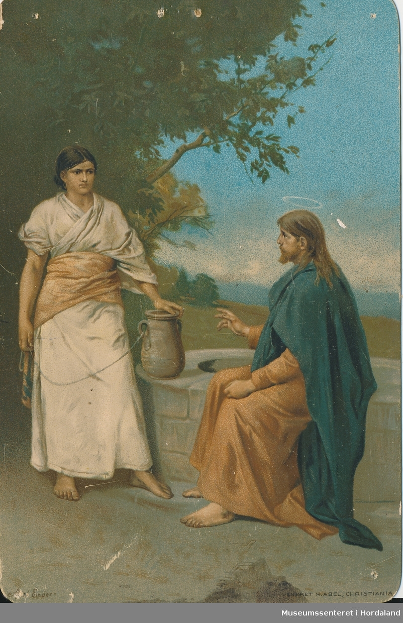 trykt og fargelagd postkort av Jesus og ei kvinne med vasskanne ved ein brunn, trær og himmel bak