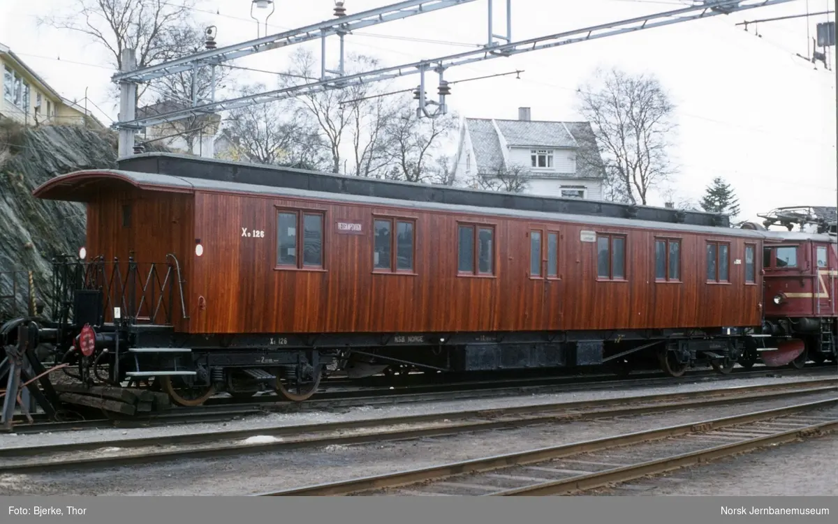 Redskapsvogn litra Xo nr. 126 på Stavanger stasjon