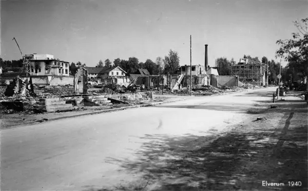 Hotell Central etter bombingen.