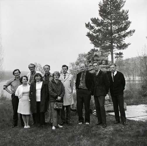 Aktionsgruppen "Rädda Ljusnan" vid Ängratörn, 4 juni 1972. Gruppen protesterade mot att bygga ut vattenkraft i oreglerade delar av Ljusnan, kallade Mellanljusnan.