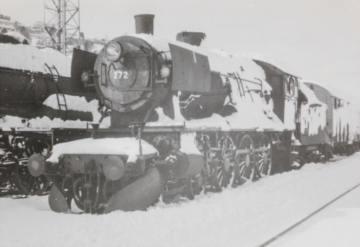 Hensatt damplokomotiv type 30a nr. 272. Lokomotivet er trolig hensatt i påvente av revisjon.